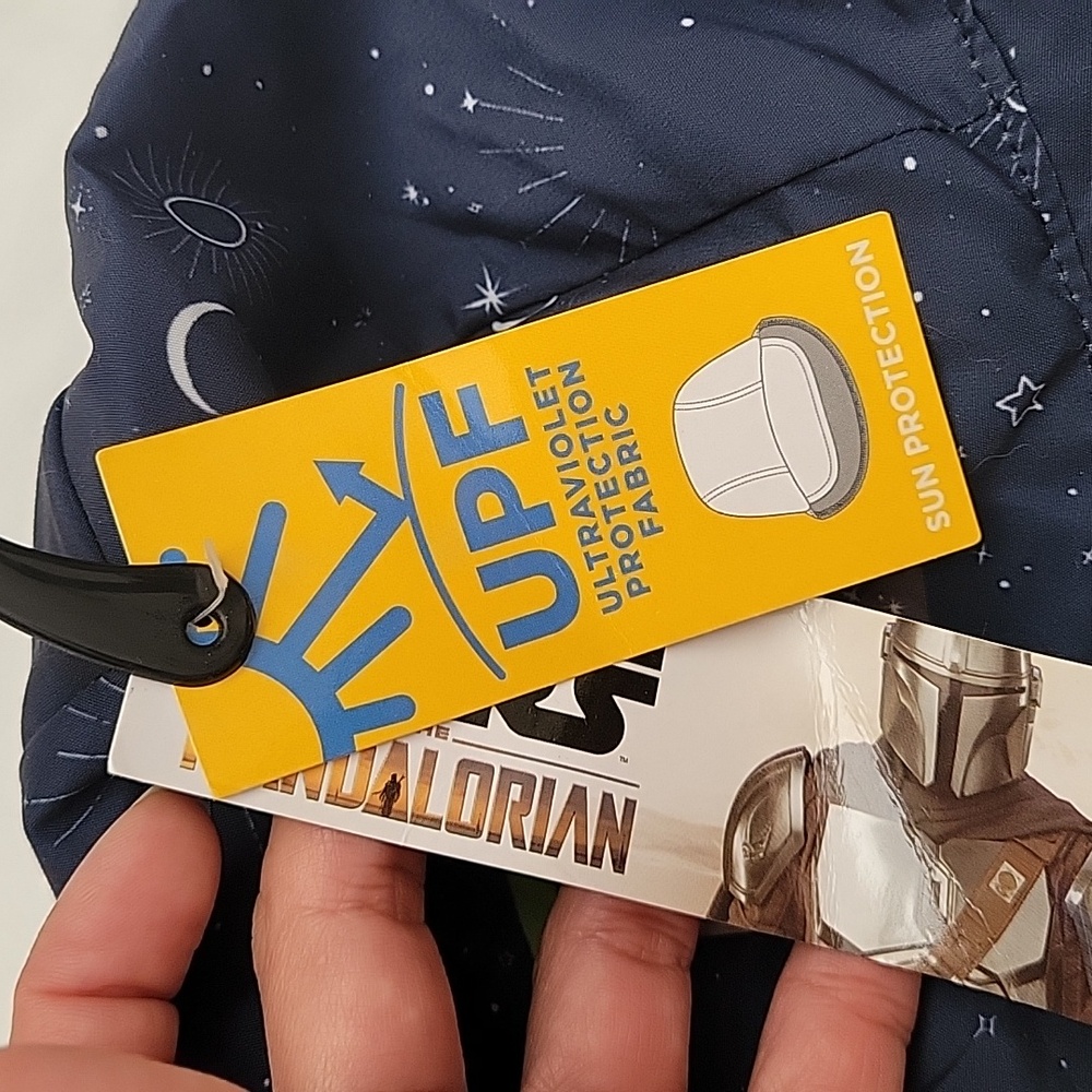 🎁NEW SET Okie Dokie Mandalorian Christmas Bodysuit. Ultraviolet Sun Protección - Picture 12 of 16